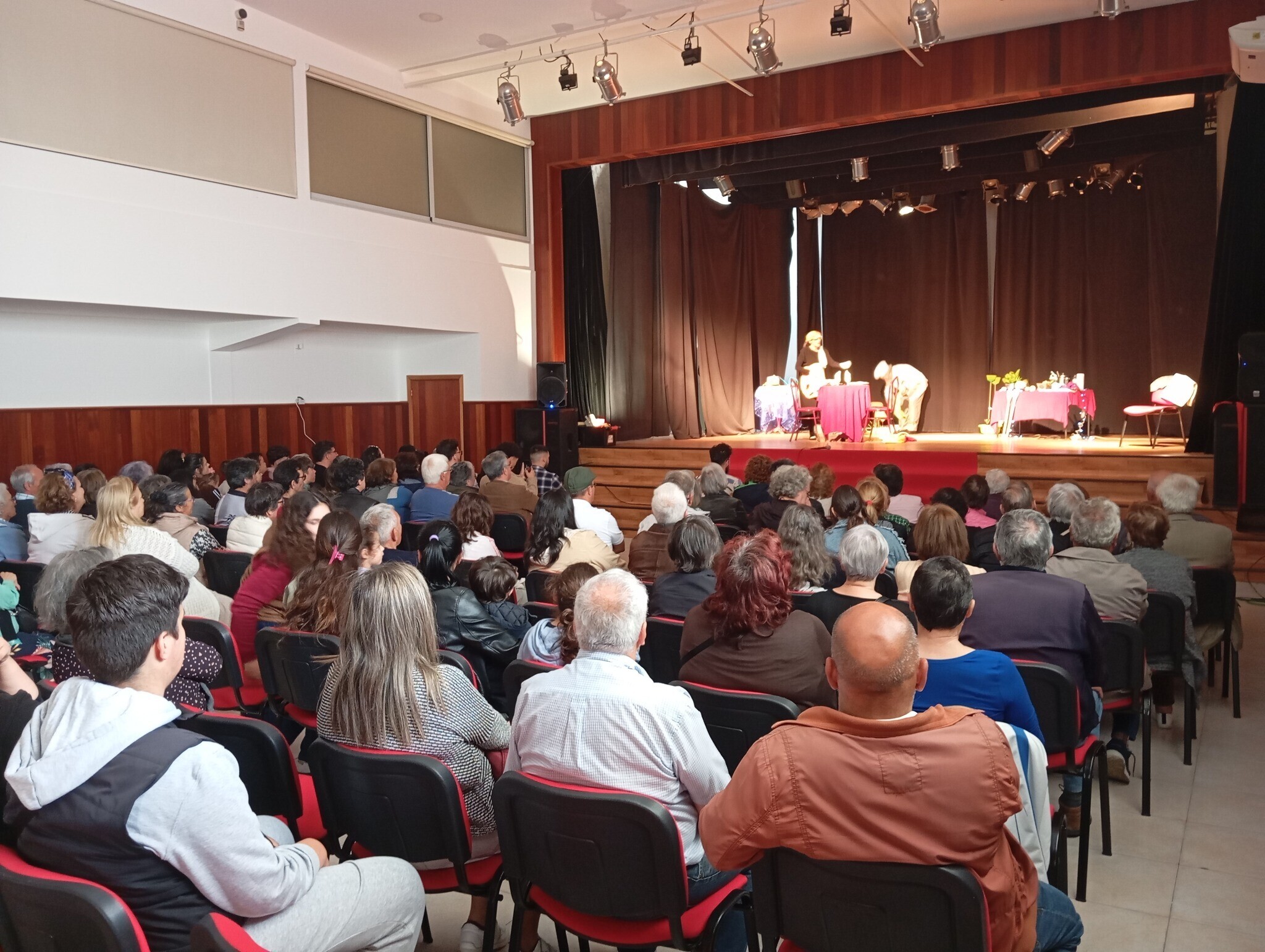 Peça de teatro “Restaurante Ralações”